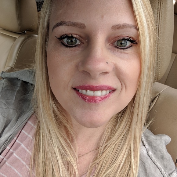 🎉 Casual Friday Party 4/26/19🎉 - Picture 4 of 4